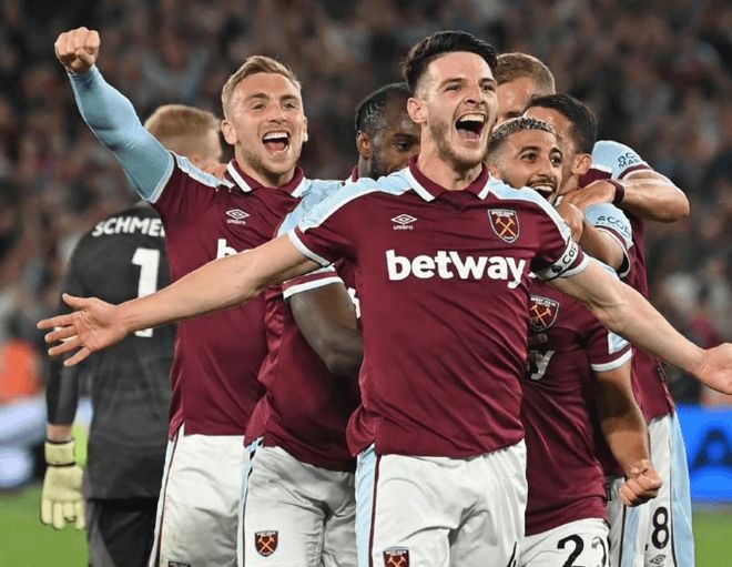 半场-内尔松卢斯抽射破门 青岛西海岸1-0成都