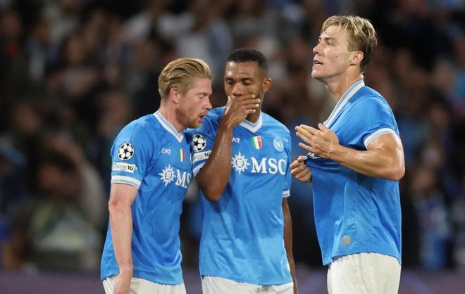 国脚邵佳一的遗憾，教练邵佳一的梦想